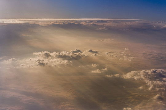 太空晚霞