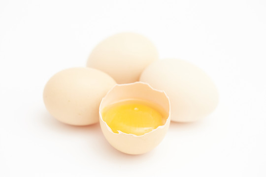 生鸡蛋