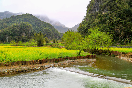 广南坝美风景区