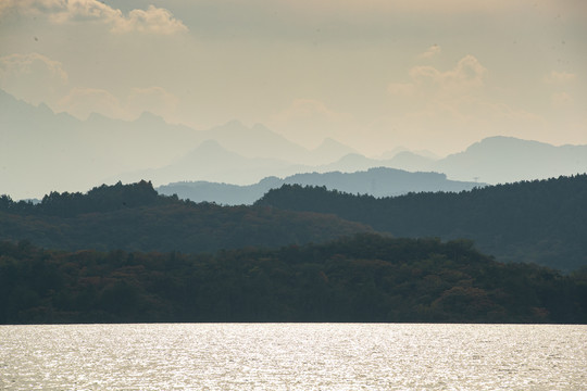 武当山太极湖