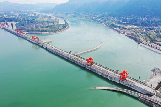 三峡大坝