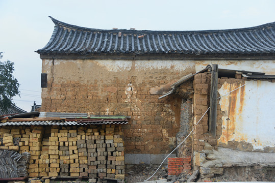 云南建水古城老街土坯民宅