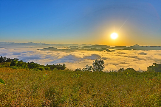 县河日出