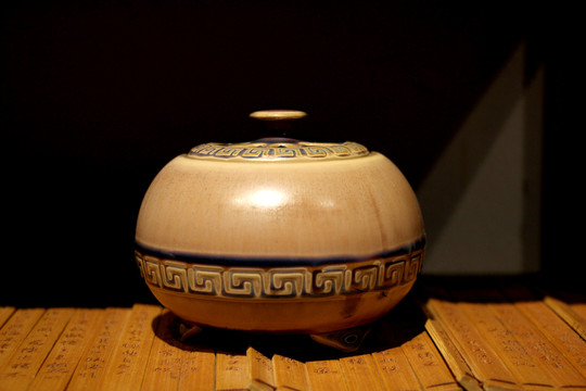 陶瓷茶罐