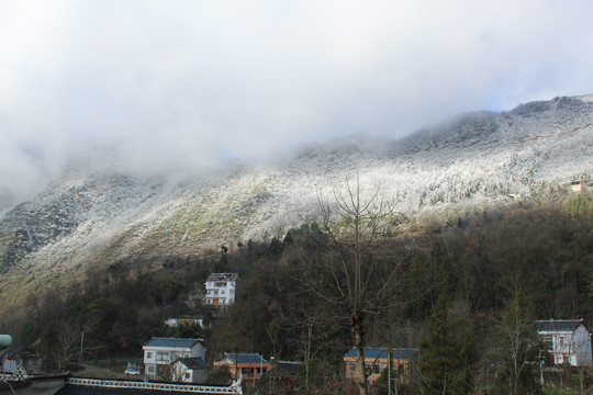 云雪山