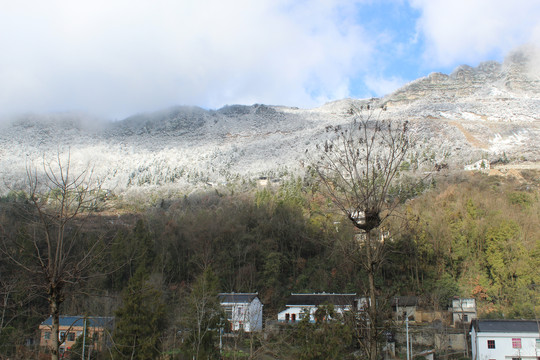 云雪山