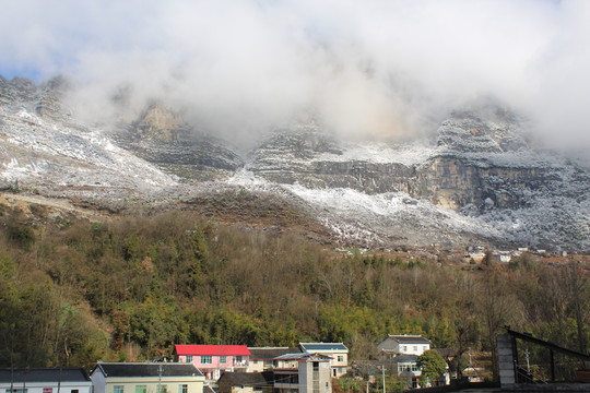 云雪山