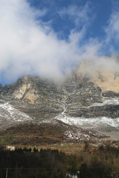 云雪山