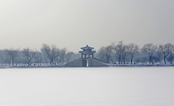 颐和园西堤雪景