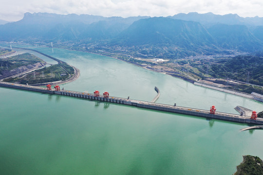 三峡旅游