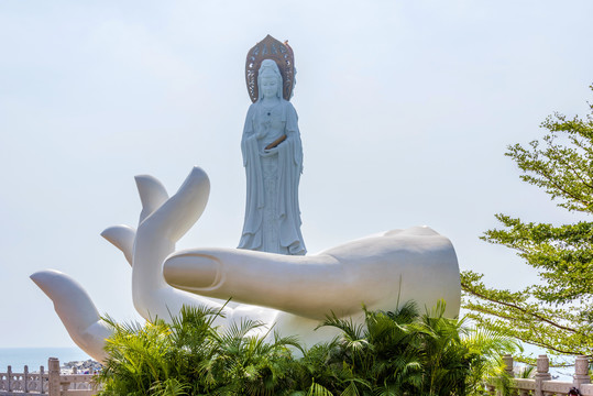 中国海南省三亚市南山露天观音