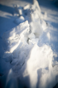 阳光雪地