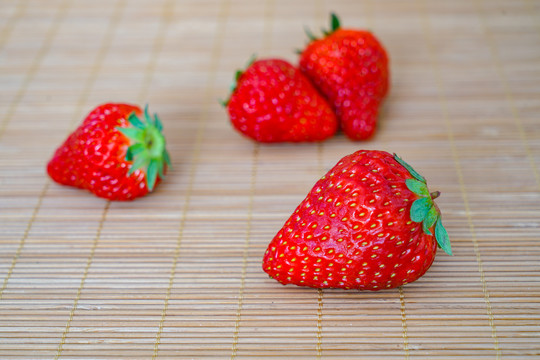 几颗草莓