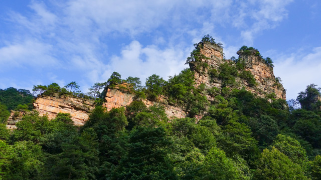 林峡谷地