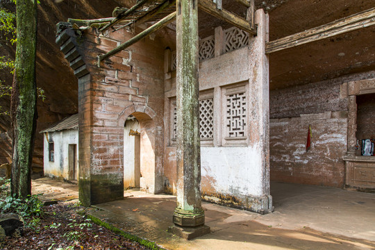 韶关丹霞山雪岩寺