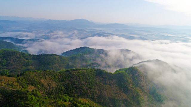 偏头山云海