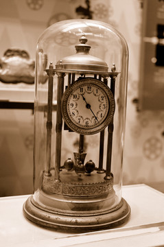 老式台钟