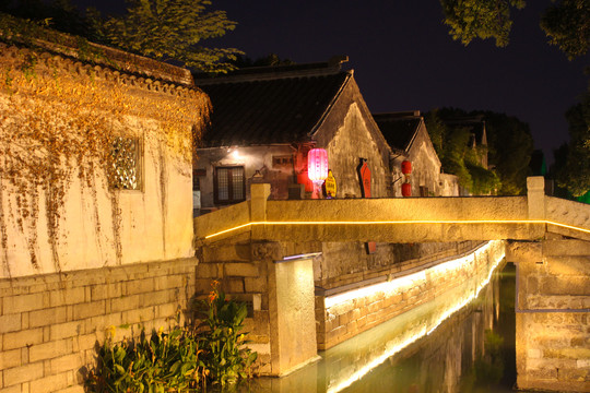 苏州平江路夜景