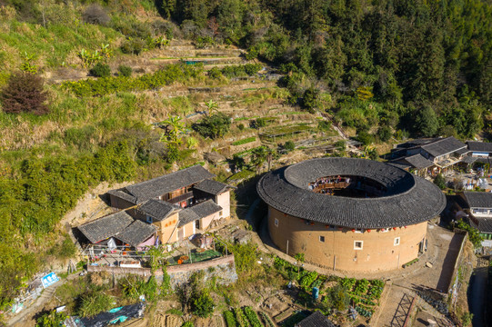 航拍福建漳州南靖土楼田螺坑土楼