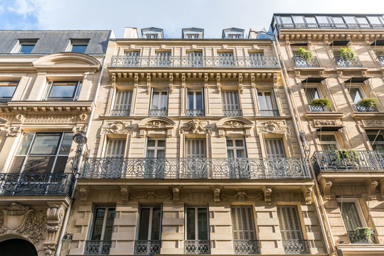法国巴黎街头传统建筑外观