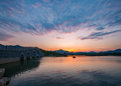 五阳湖晚霞