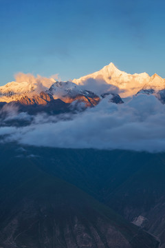 中国云南省梅里雪山旅游风光