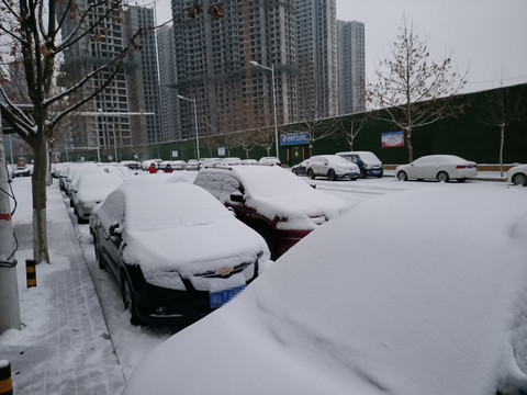 冰天雪地