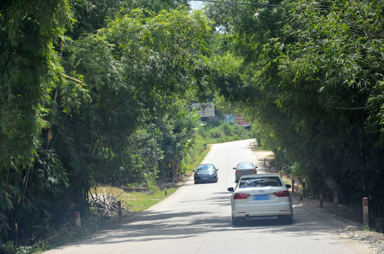 山区公路