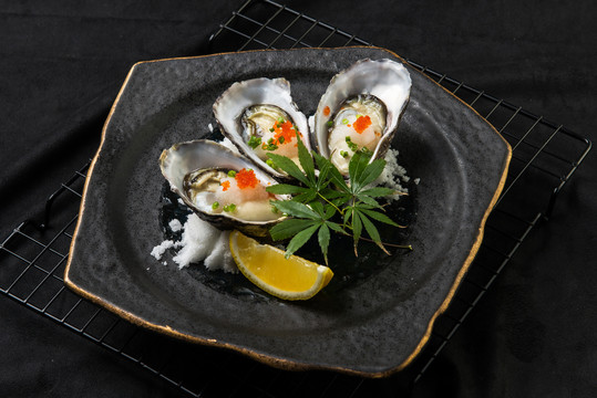 日式烤牡蛎