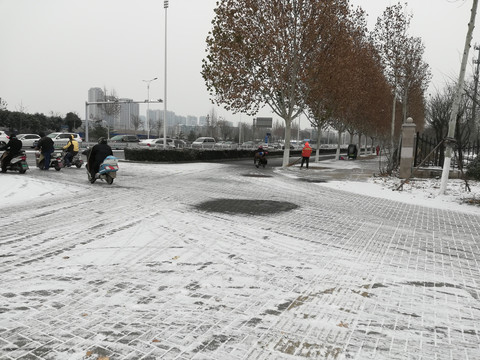 张店雪景