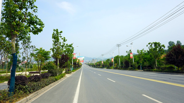 北环路硬化道路