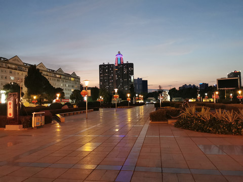 曲靖珠江源广场夜景