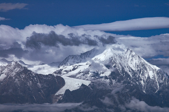 云海1雪山