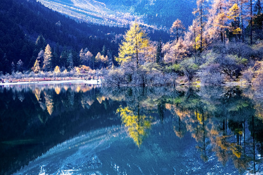 中国川西毕棚沟景区旅游风光