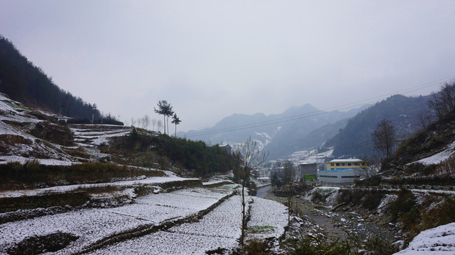 雪景三