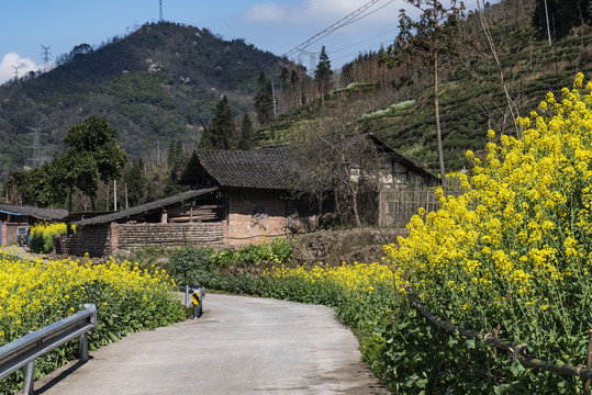 山村公路