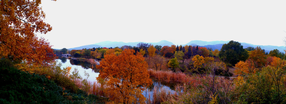 山水秋景