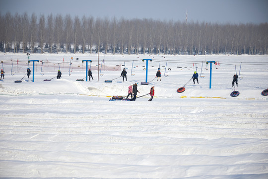 东北滑雪场