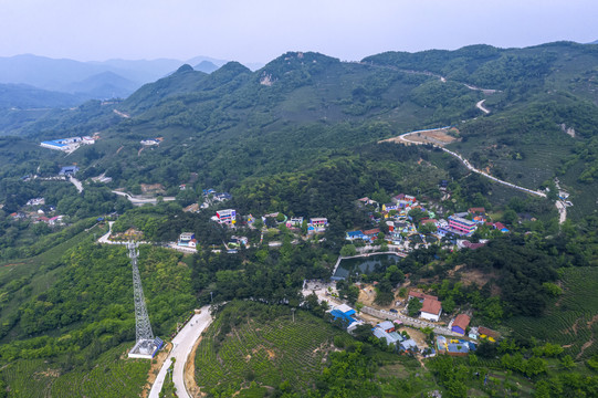 鸟瞰美丽乡村集云村全景