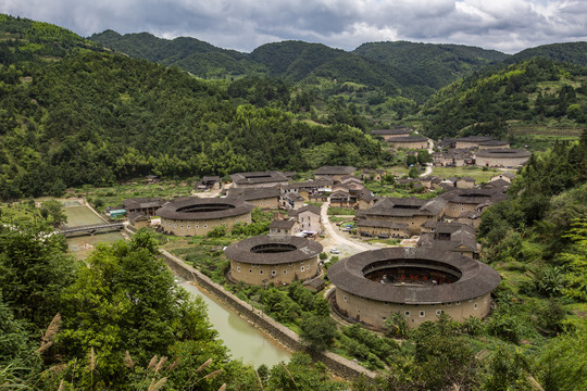 福建南靖河坑土楼群