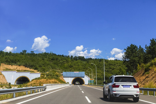 高速公路隧道