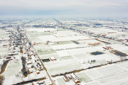 农村雪景航拍