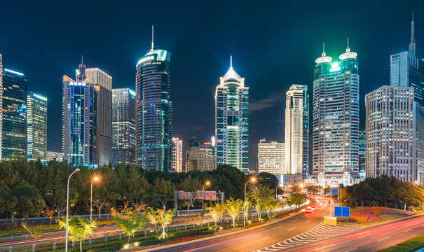 上海浦东摩天大楼建筑群夜景