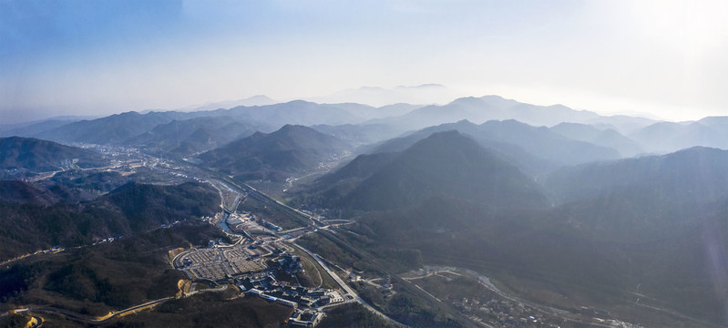 鸟瞰鸡公山