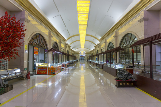 商场走廊