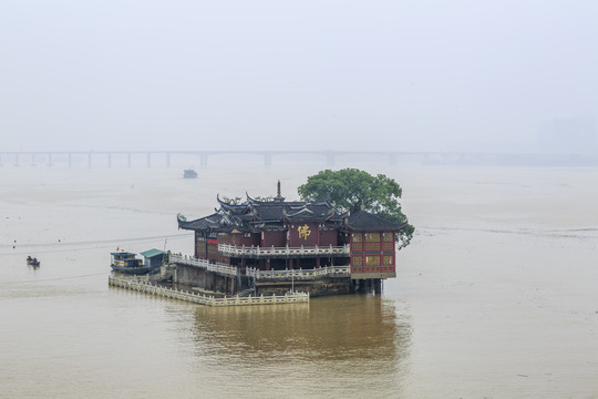 水上寺廟金山寺