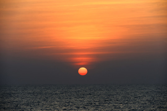 海上日落