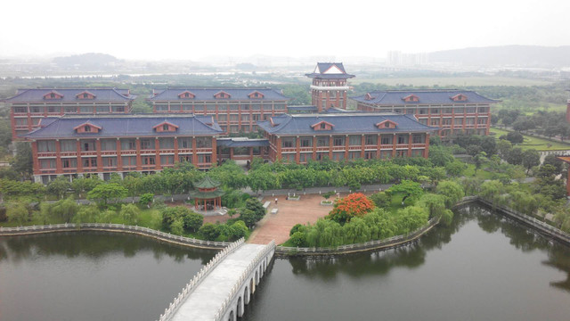 南方医科大学