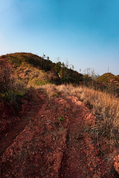 山坡荒山丘陵