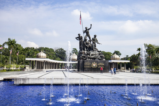 马来西亚国家英雄纪念碑雕塑